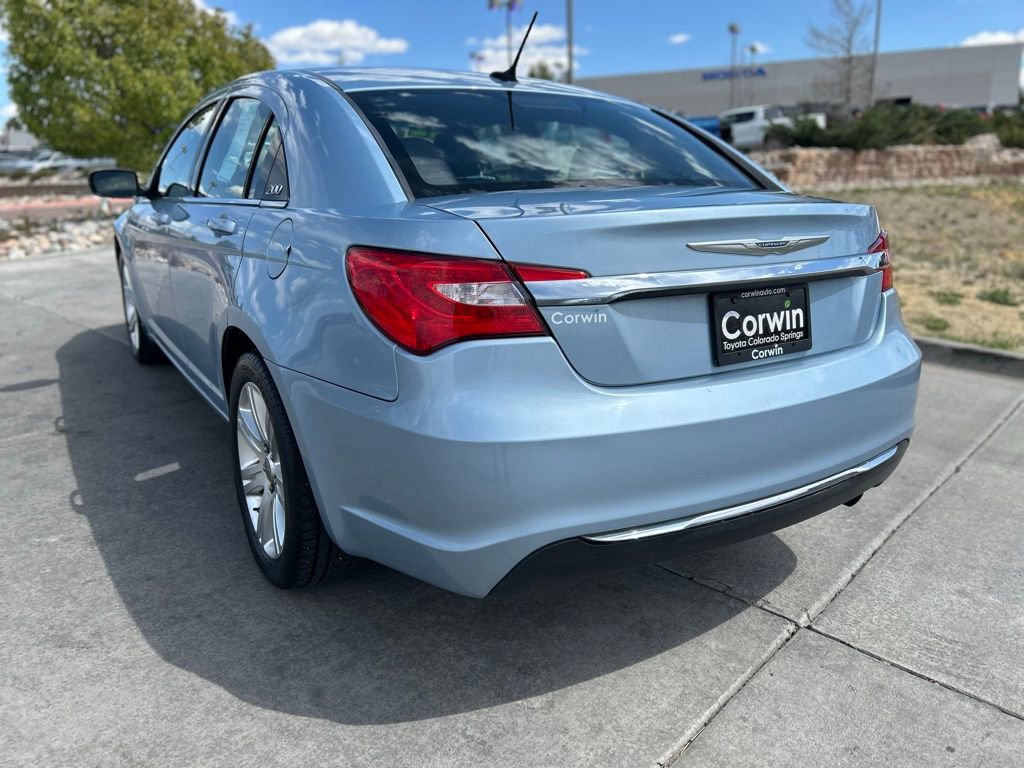 Used 2012 Chrysler 200 Touring w/ Sun/Sound Group image 5