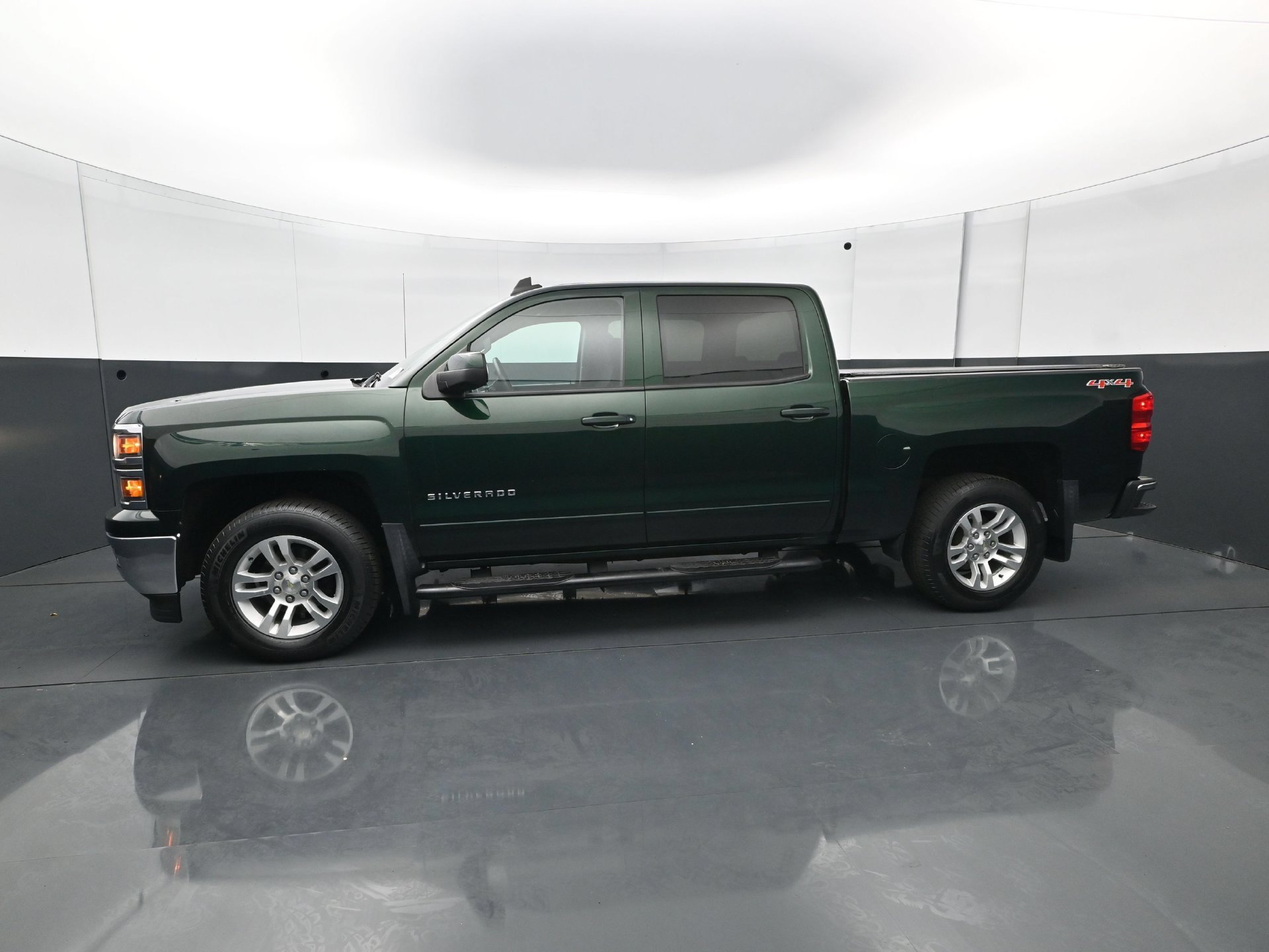 Used 2015 Chevrolet Silverado 1500 LT w/ All Star Edition AWD/4WD image 3