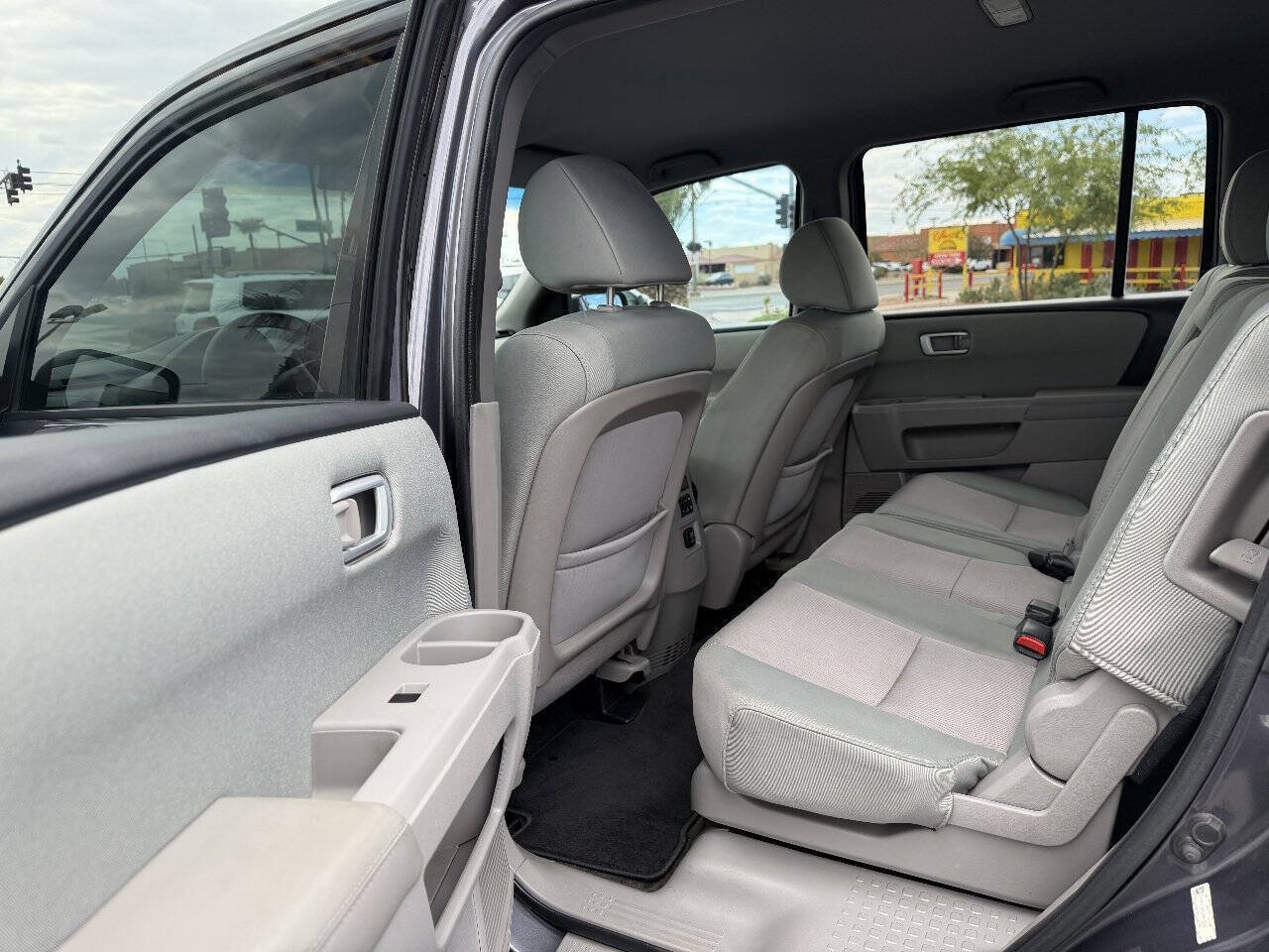 Used 2015 Honda Pilot EX image 12