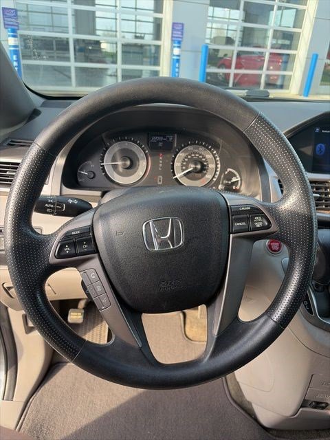 Used 2016 Honda Odyssey SE image 25