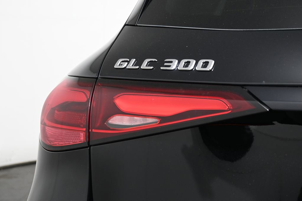 Certified 2026 Mercedes-Benz GLC 300 GLC 300 image 11