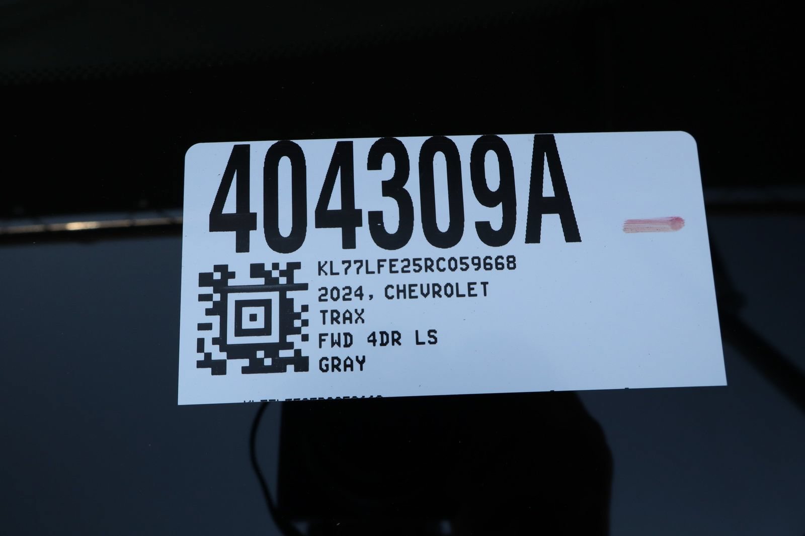 Used 2024 Chevrolet Trax LS FWD image 39