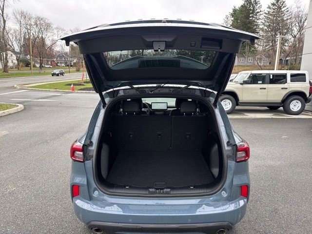 Used 2023 Ford Escape ST-Line Elite w/ Premium Technology Package AWD/4WD image 9