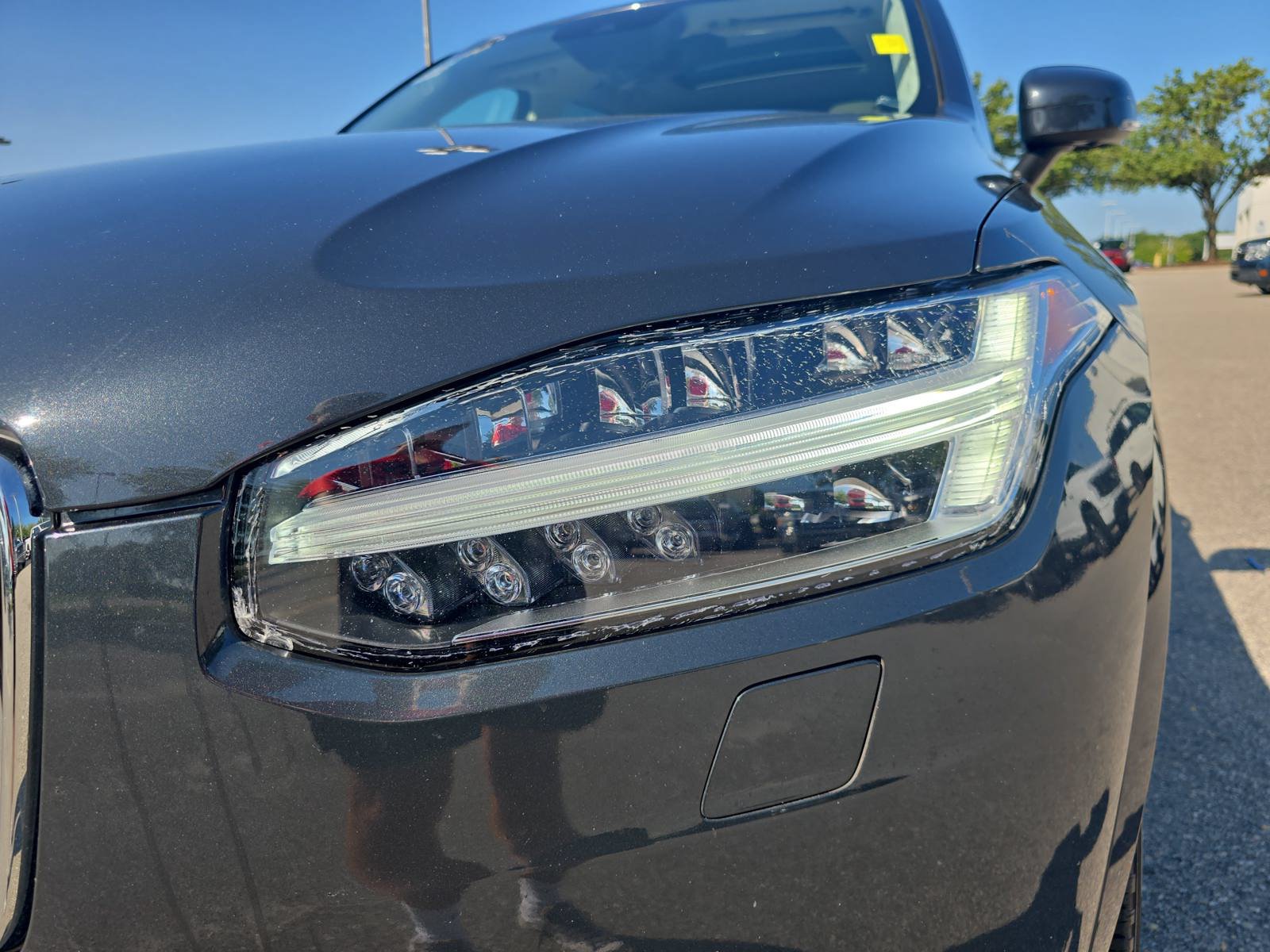 Used 2022 Volvo XC90 T5 Momentum FWD image 31