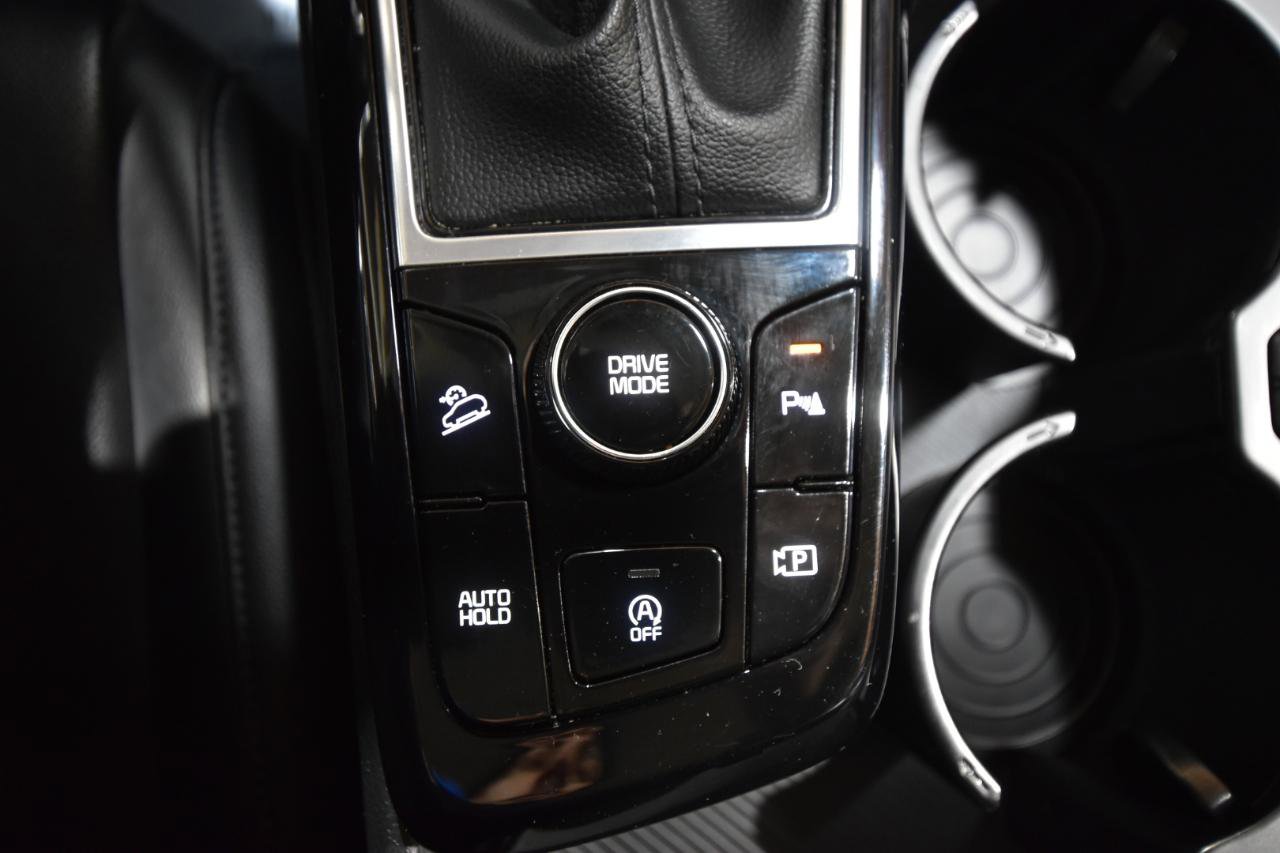 Used 2024 Kia Sportage EX image 32