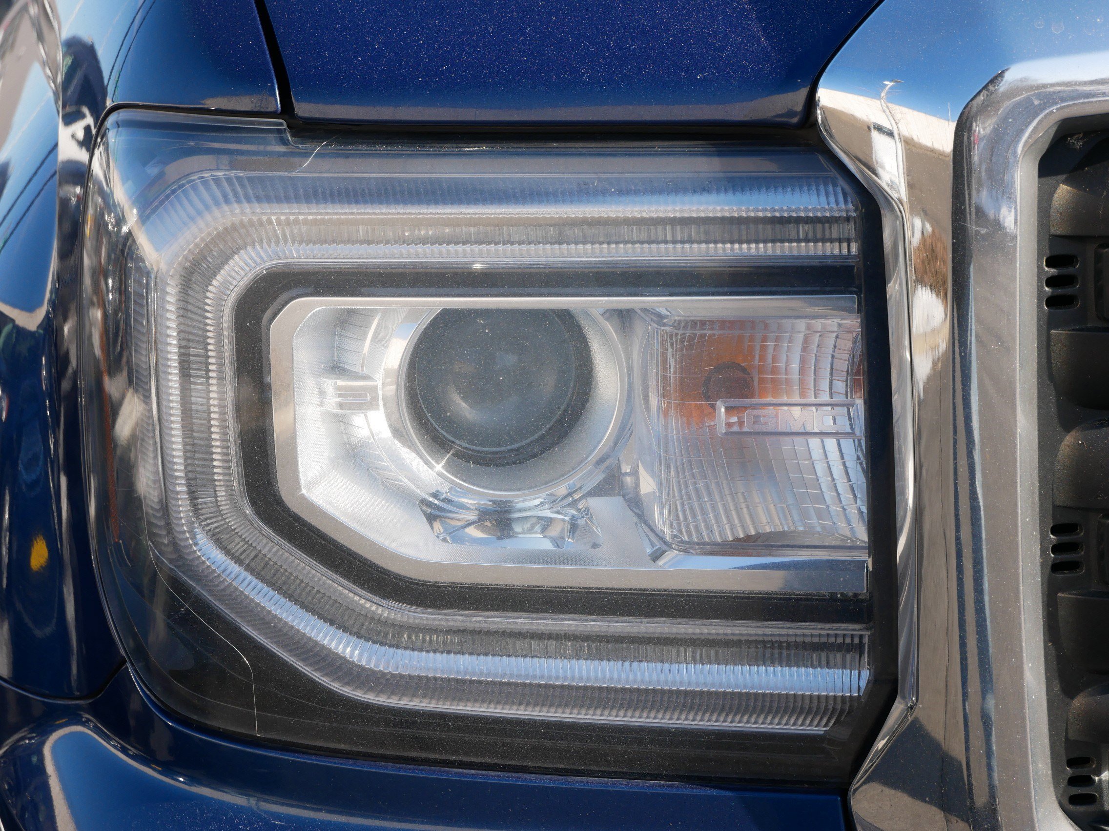 Used 2017 GMC Sierra 1500 4x4 Double Cab image 16