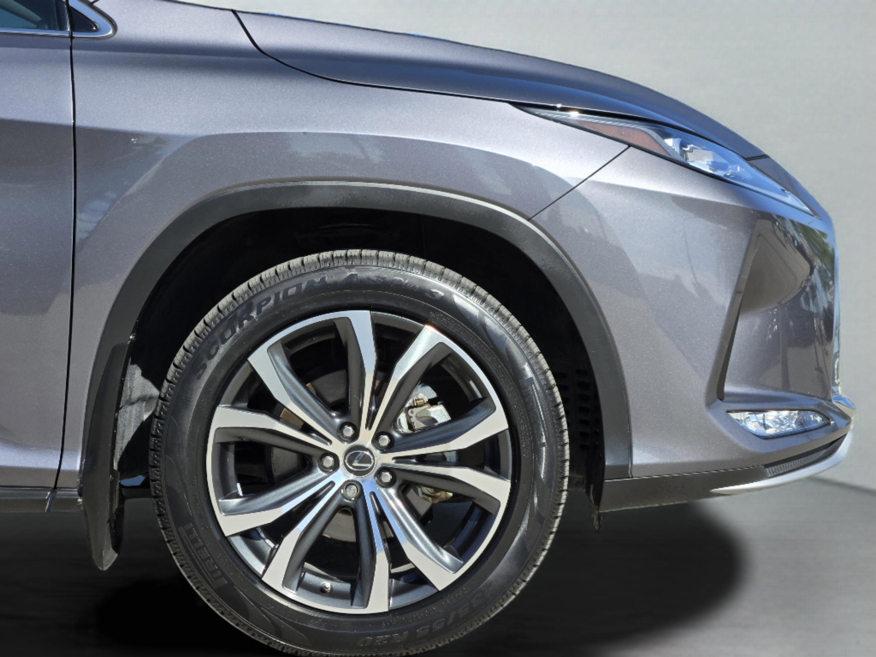Used 2022 Lexus RX 450h w/ Premium Package image 12