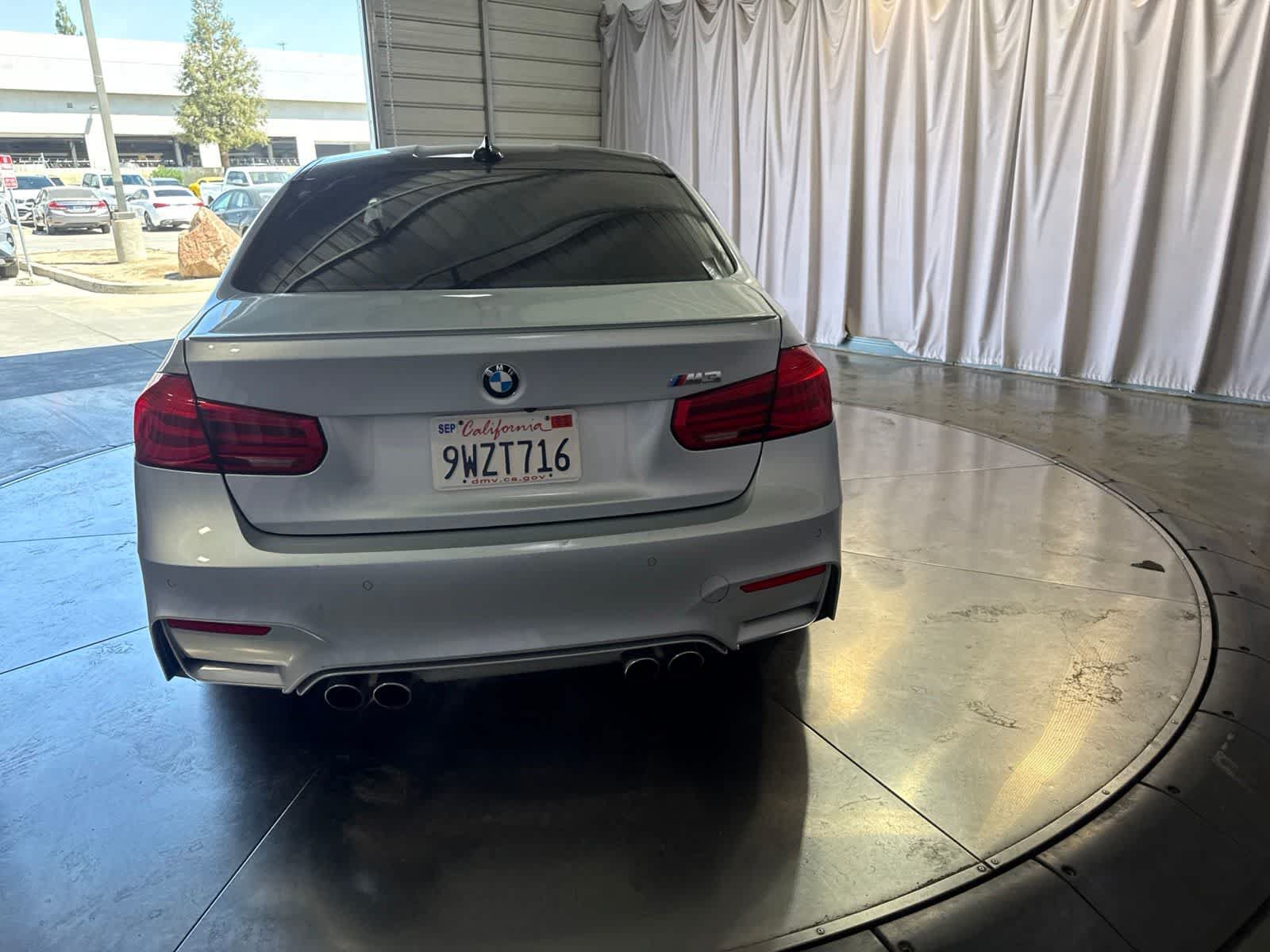 Used 2016 BMW M3 RWD image 5