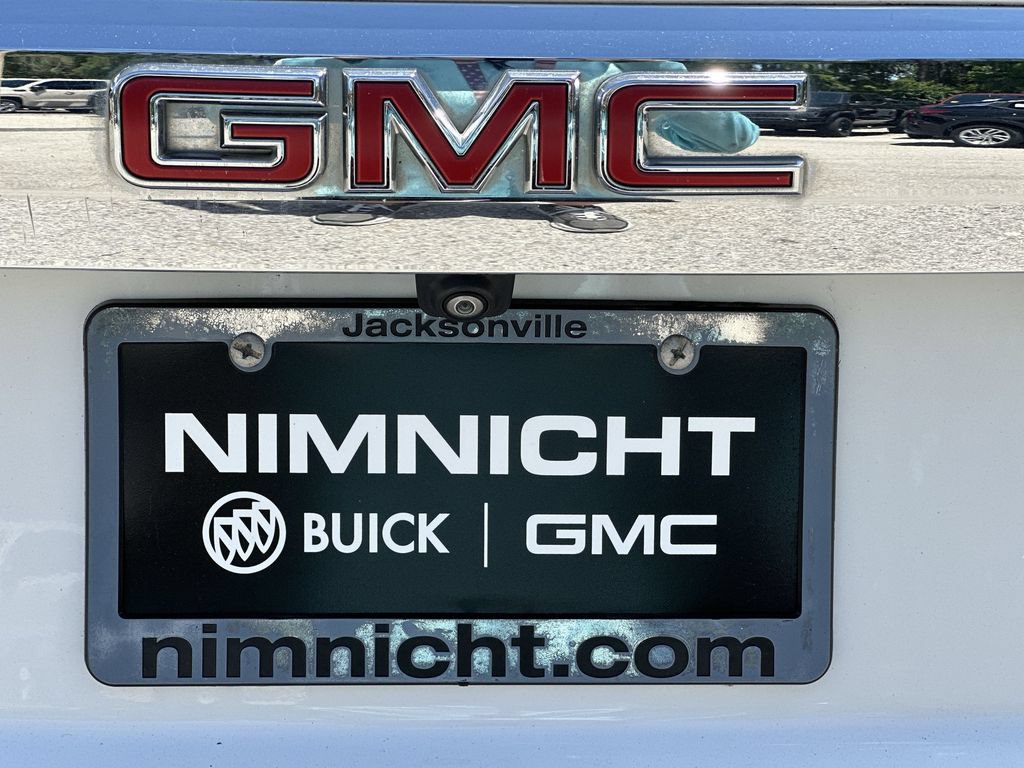 Certified 2022 GMC Yukon SLT w/ SLT Premium Package AWD/4WD image 32