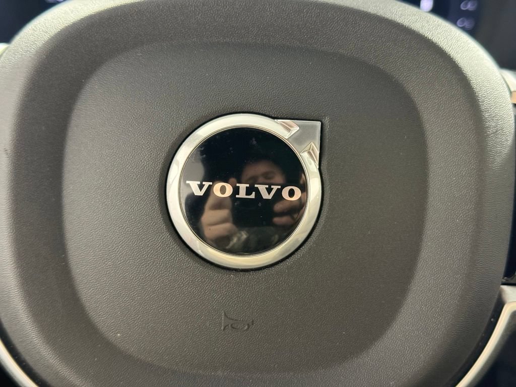 Certified 2026 Volvo XC60 B5 Plus AWD/4WD image 30