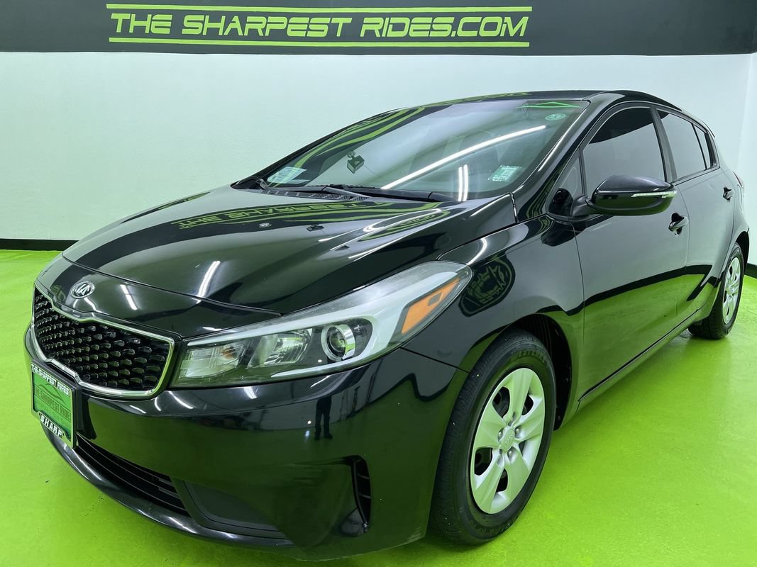 Used 2017 Kia Forte LX FWD image 5