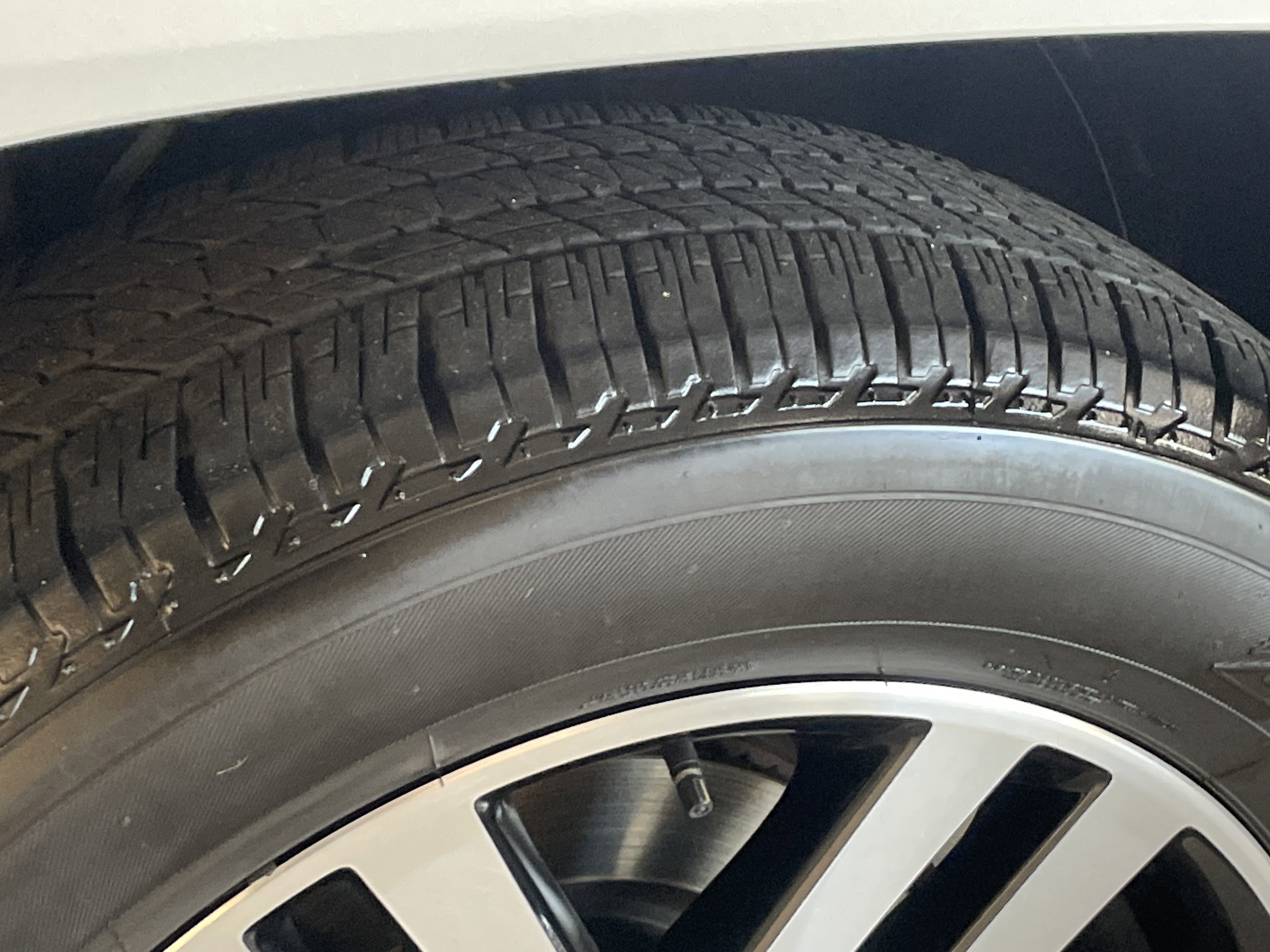 Used 2024 Toyota 4Runner Limited image 12