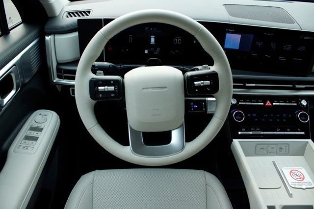 Certified 2026 Hyundai Santa Fe SEL FWD image 19