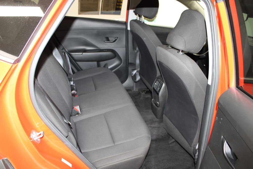 Used 2024 Hyundai Kona SEL image 29