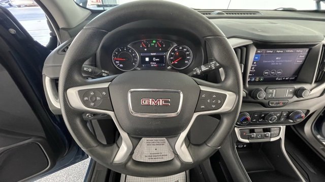 Used 2024 GMC Terrain SLE w/ Driver Convenience Package image 36