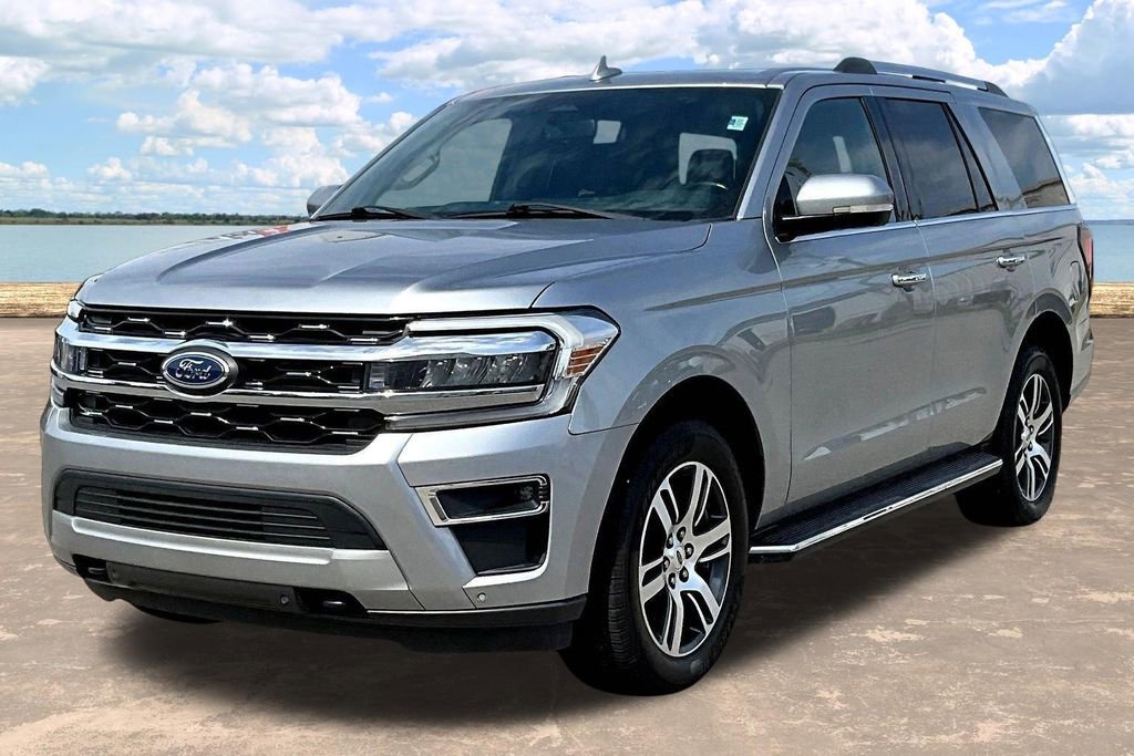 Used 2022 Ford Expedition Limited AWD/4WD image 4