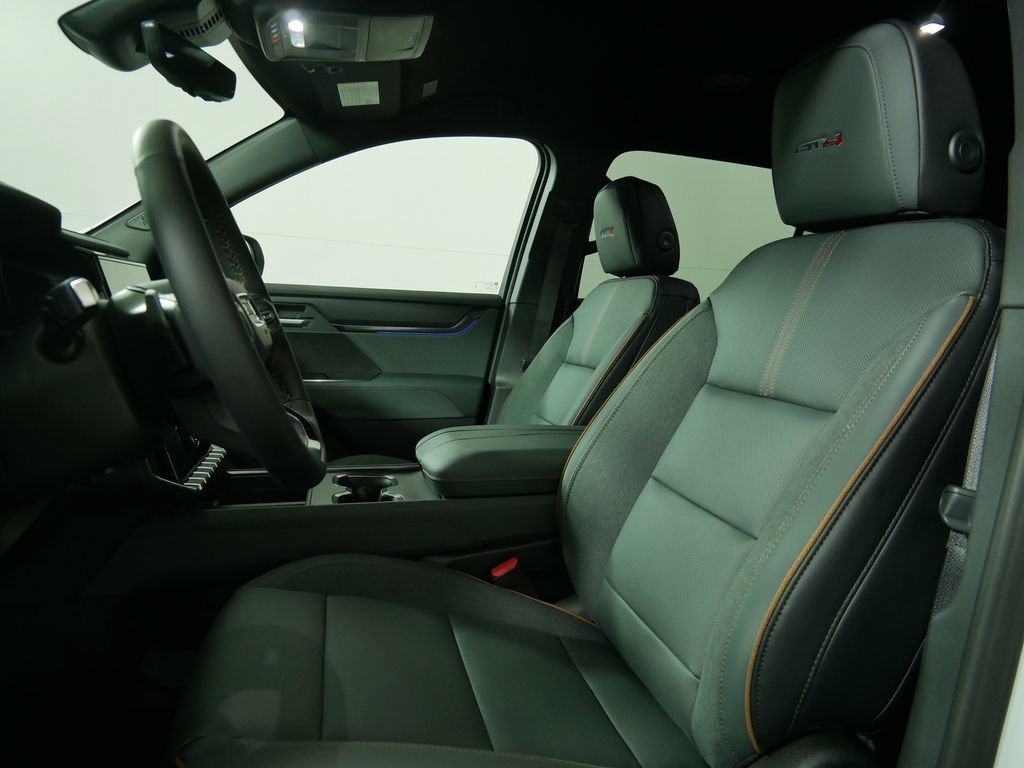 New 2026 GMC Acadia AT4 AWD/4WD image 13