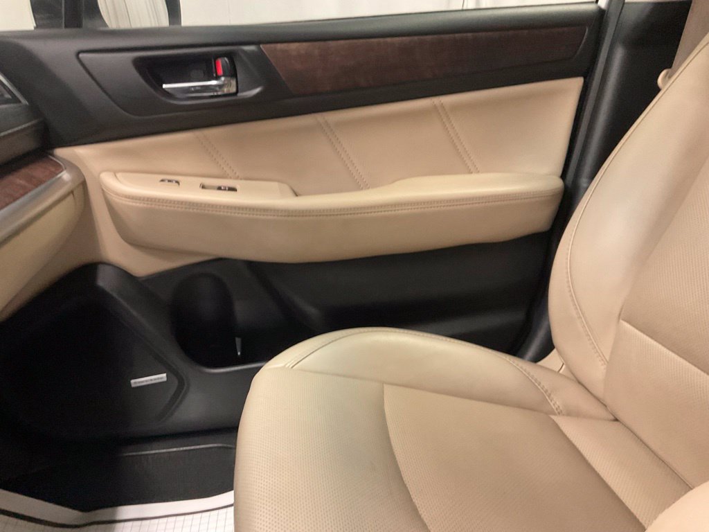 Used 2019 Subaru Outback 2.5i Limited AWD/4WD image 24