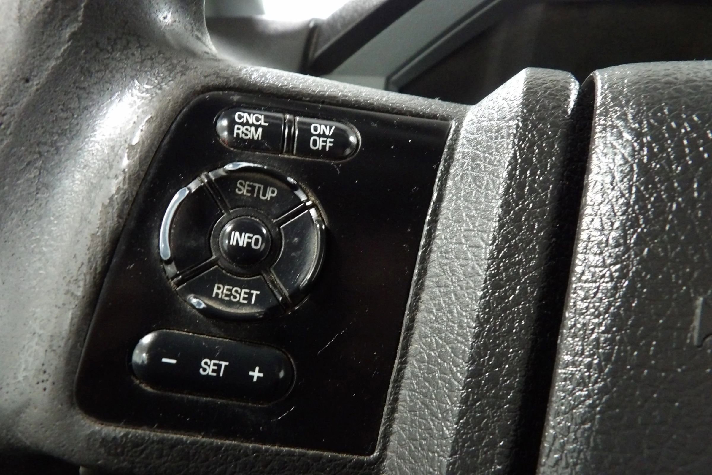 Used 2015 Ford F250 XLT w/ XLT Interior Package image 19