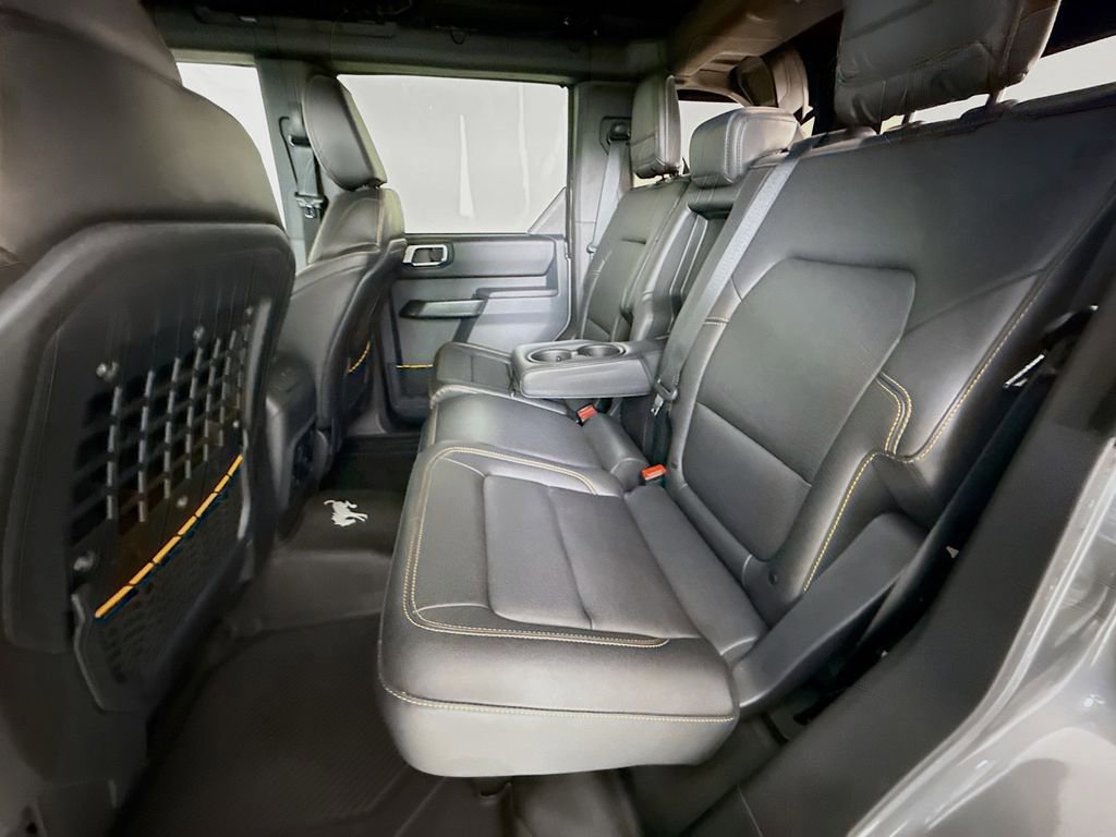 Used 2024 Ford Bronco Badlands image 28