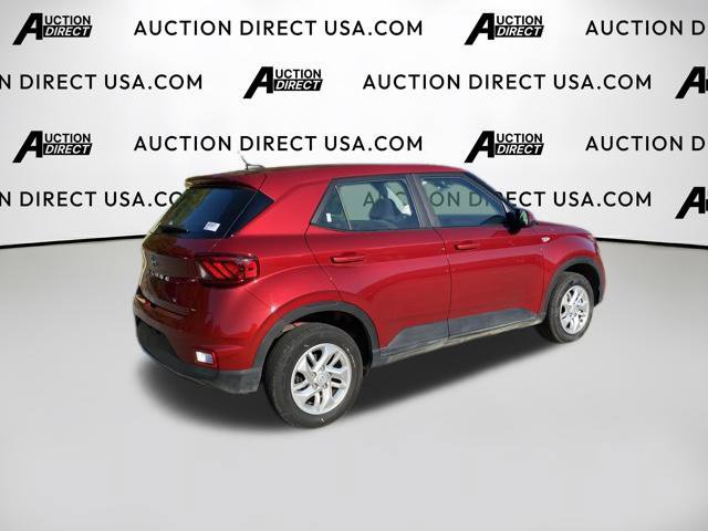 Used 2026 Hyundai Venue SE FWD image 8