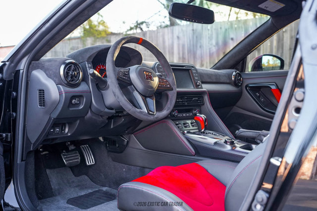 Used 2023 Nissan GT-R NISMO w/ Floor Mat Package AWD/4WD image 21