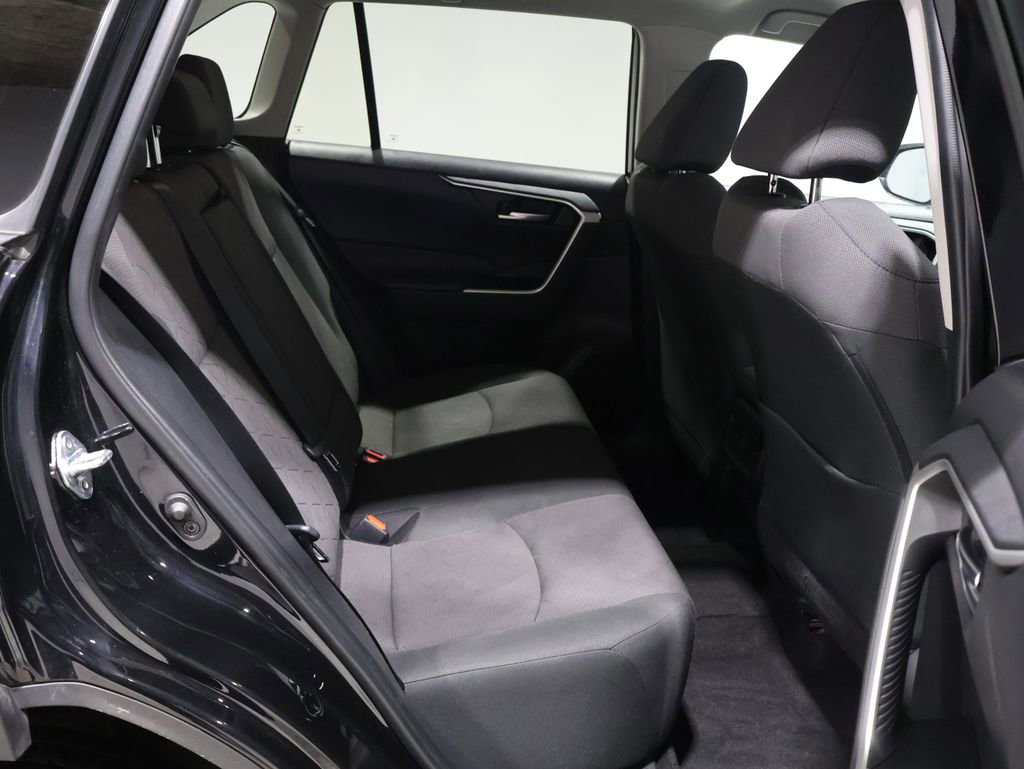 Used 2024 Toyota RAV4 XLE image 20