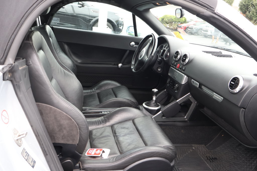 Used 2001 Audi TT 1.8T AWD/4WD image 27