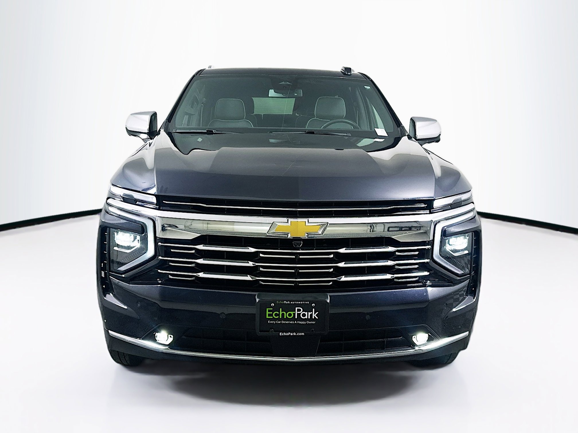 Used 2025 Chevrolet Tahoe Premier image 2