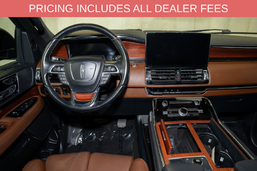 Used 2023 Lincoln Navigator L Reserve AWD/4WD image 8