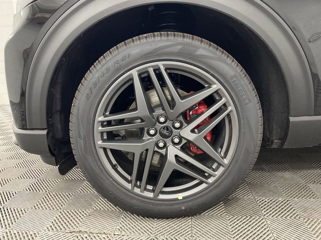 New 2025 Ford Explorer ST w/ Sun And Sound Package image 15