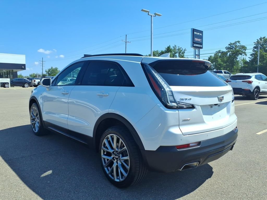 Used 2019 Cadillac XT4 Sport w/ Cold Weather Package AWD/4WD image 7