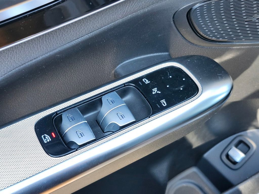 New 2026 Mercedes-Benz GLC 300 4MATIC image 14