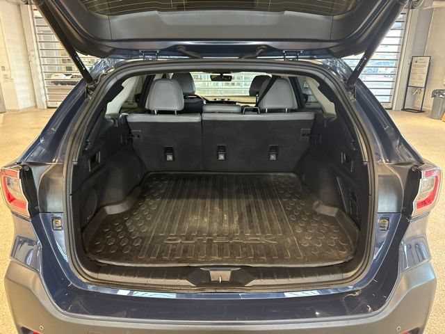 Used 2024 Subaru Outback Limited AWD/4WD image 8