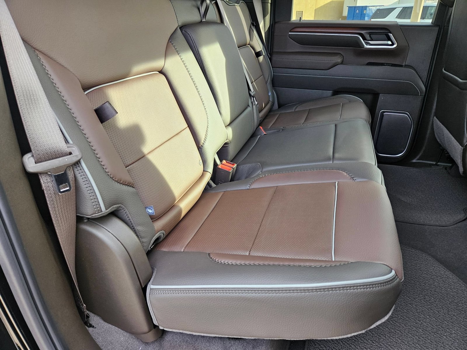 New 2026 GMC Sierra 2500 Denali w/ Denali Reserve Package AWD/4WD image 29