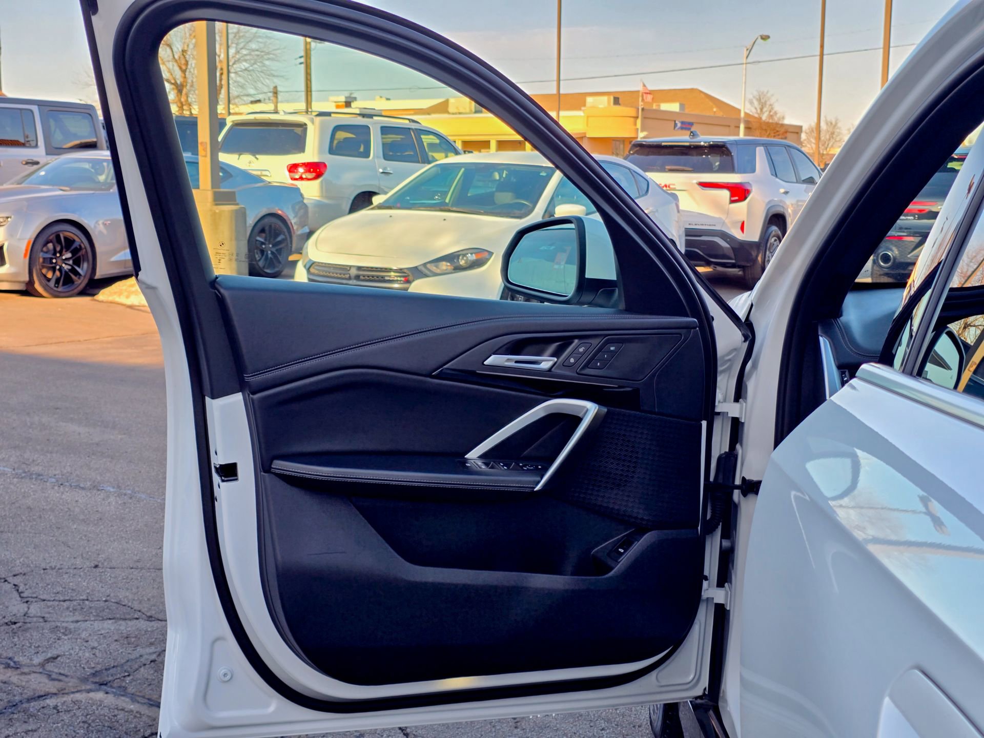 Used 2025 BMW X1 xDrive28i image 29