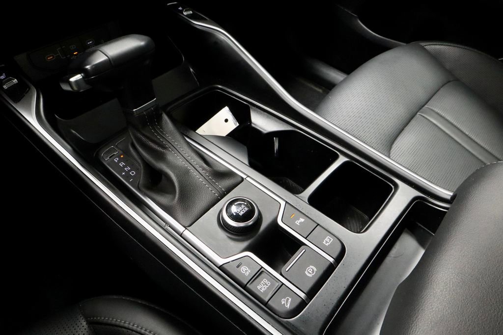 Used 2025 Kia Sorento S w/ Panoramic Sunroof Package image 35
