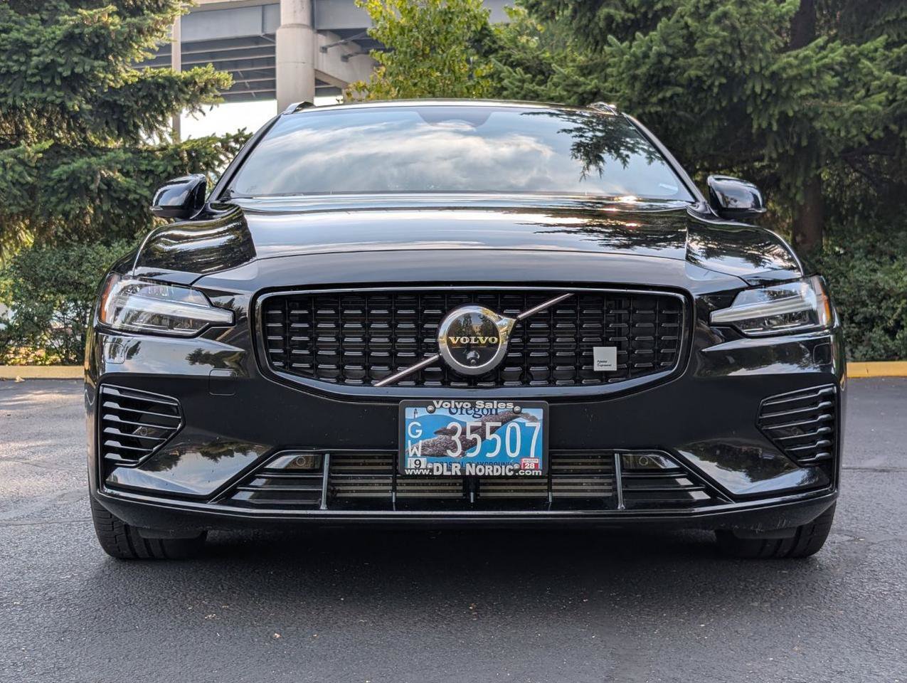 Used 2025 Volvo V60 T8 Polestar AWD/4WD image 2