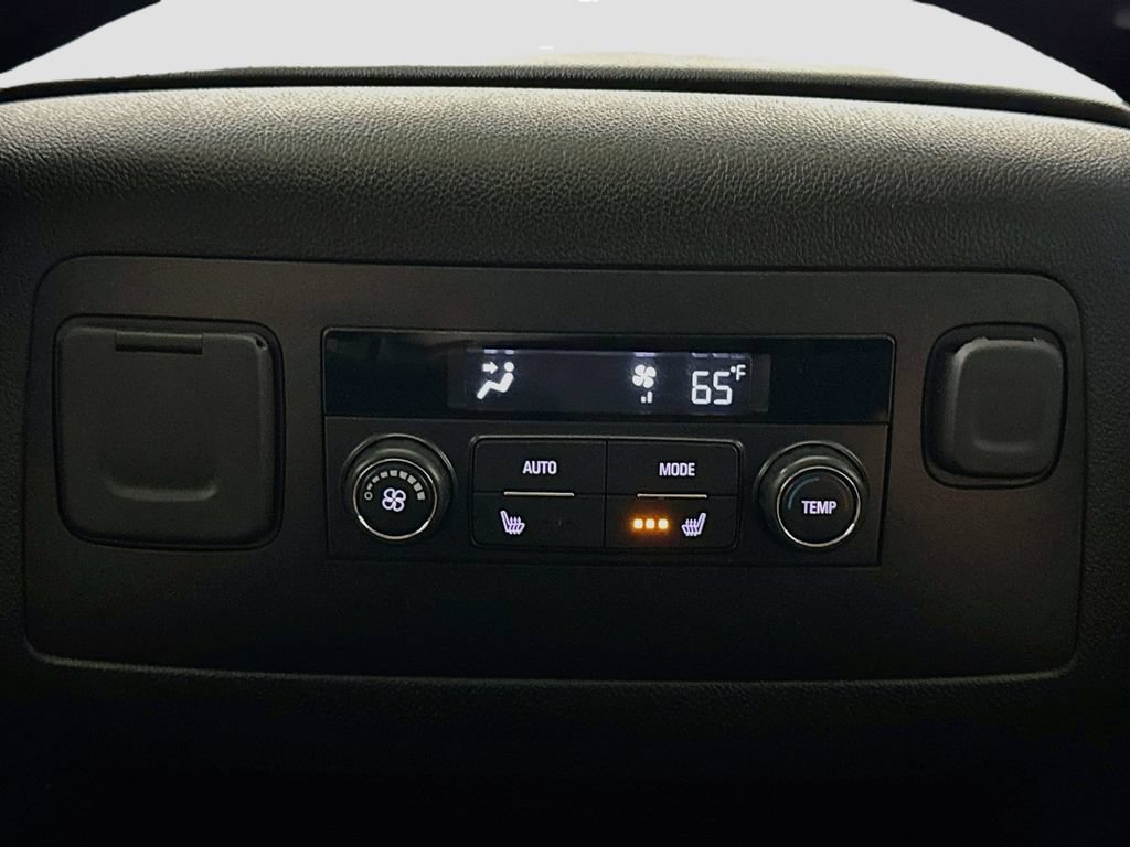 Used 2018 Chevrolet Tahoe LT w/ Luxury Package AWD/4WD image 25