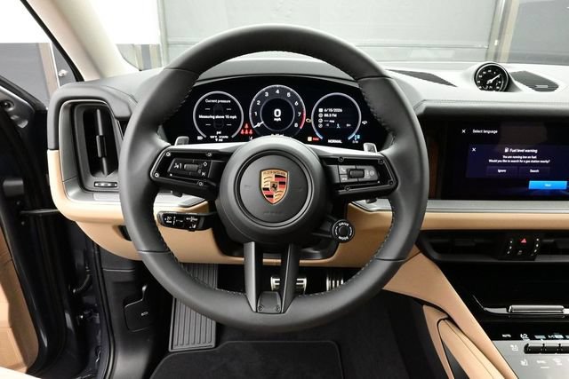 New 2026 Porsche Cayenne S AWD/4WD image 8