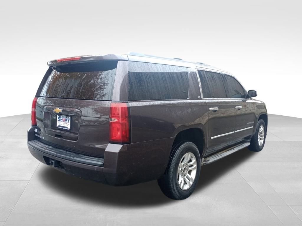 Used 2015 Chevrolet Suburban LS image 5
