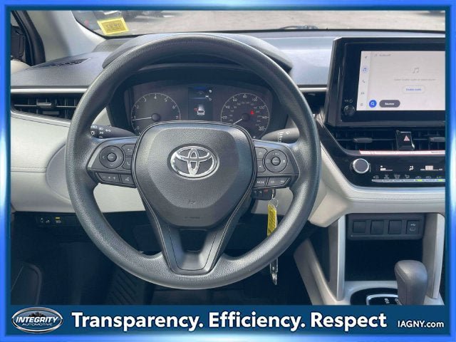 Used 2025 Toyota Corolla Cross L FWD image 13