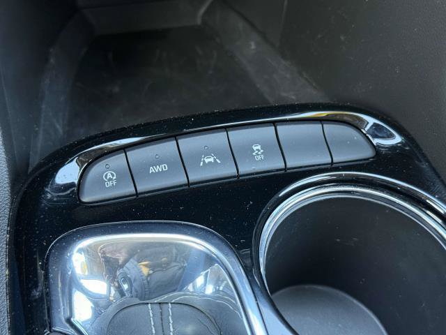 Used 2023 Buick Encore GX Preferred w/ Cold Weather Comfort Package AWD/4WD image 26