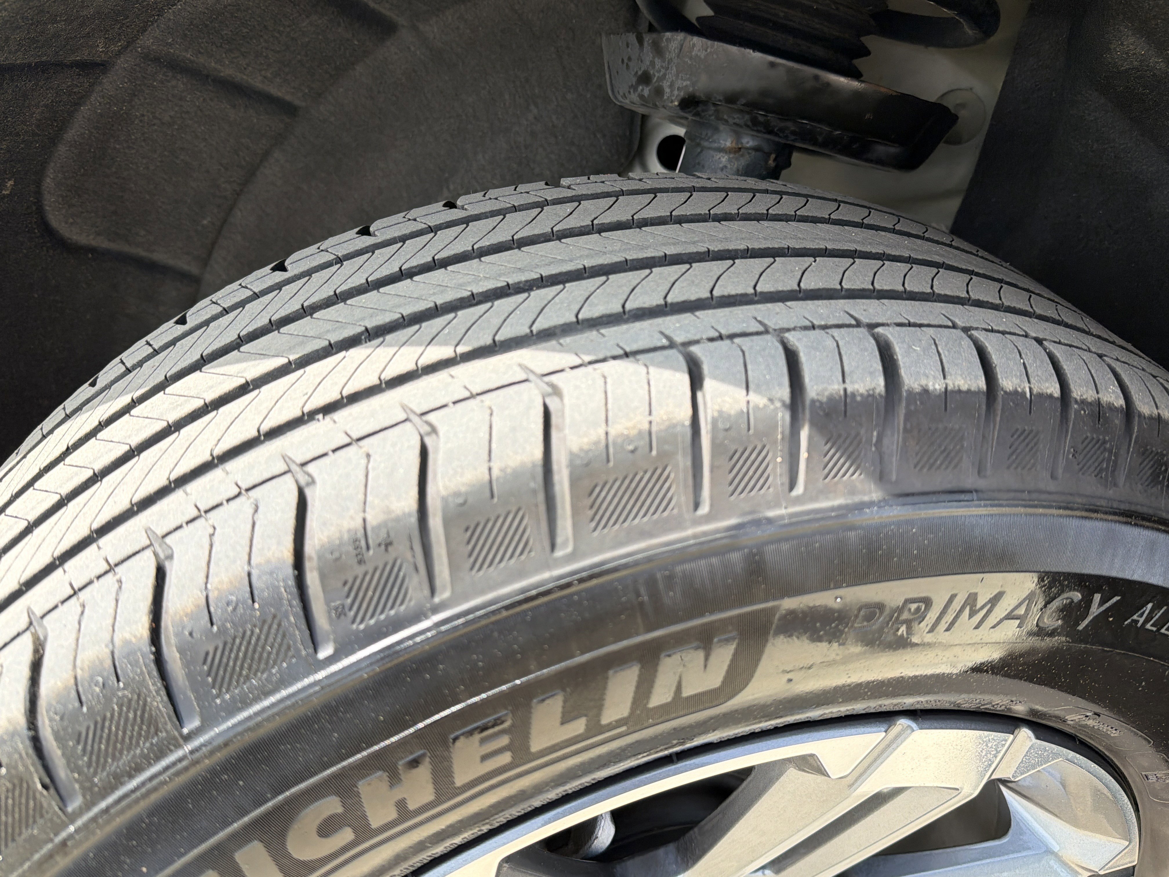 Used 2025 GMC Terrain Elevation AWD/4WD image 12