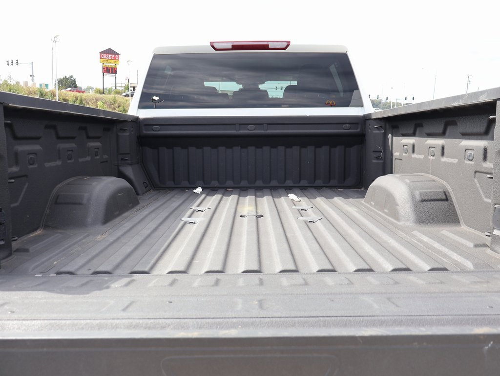 Used 2024 GMC Sierra 2500 Pro image 14