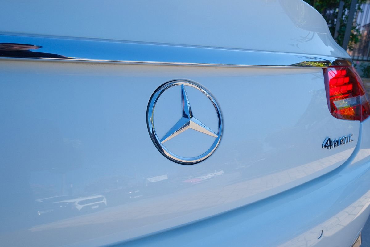 Used 2019 Mercedes-Benz S 560 Sedan image 43