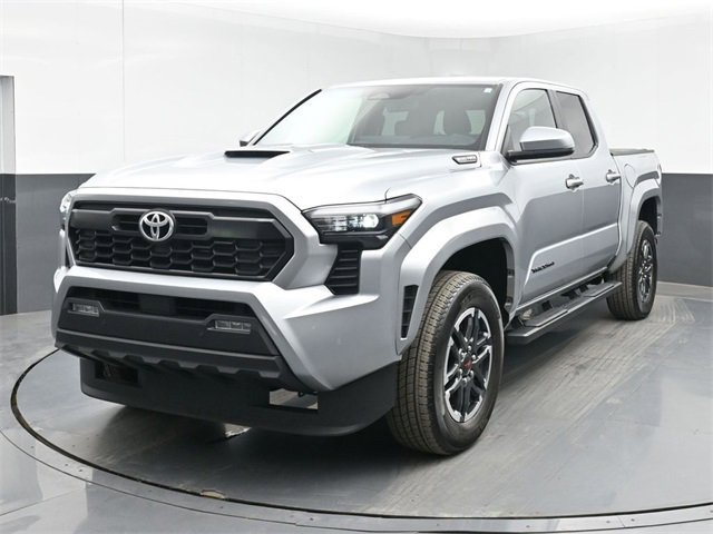 Used 2025 Toyota Tacoma TRD Sport image 10
