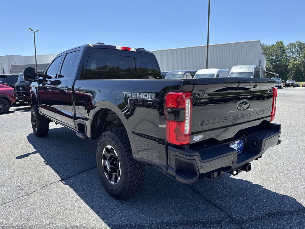 Used 2025 Ford F250 Lariat w/ Lariat Ultimate Package AWD/4WD image 5