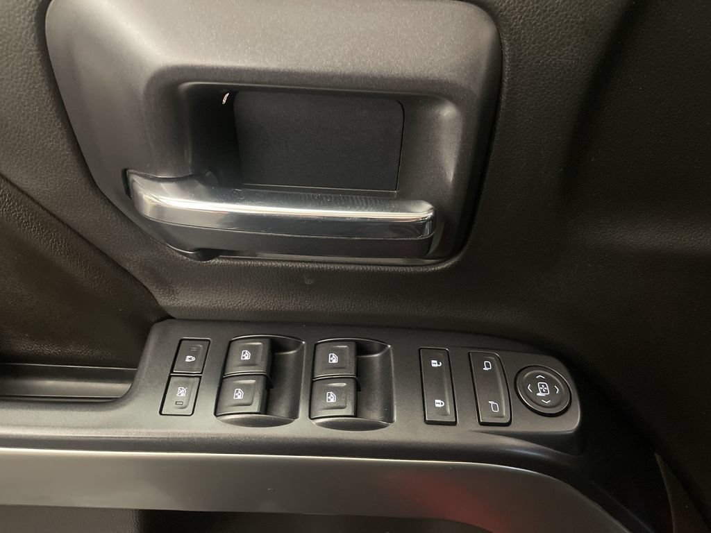 Used 2015 Chevrolet Silverado 1500 LT AWD/4WD image 13