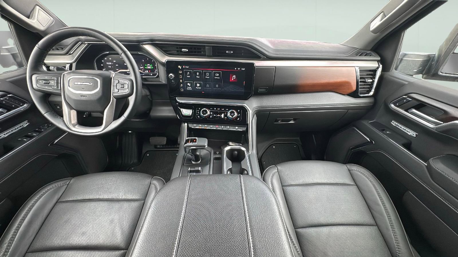 Used 2024 GMC Sierra 1500 Denali w/ Denali Reserve Package image 2